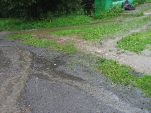 Во время сильного дождя (4)